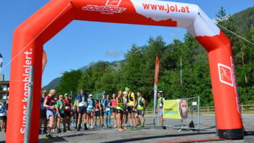 🏞️🏃‍♂️ HOFMANN Sportgetraenke fuer Trailrunning beim Terra Raetica Trails-Event 🏃‍♀️🏞️